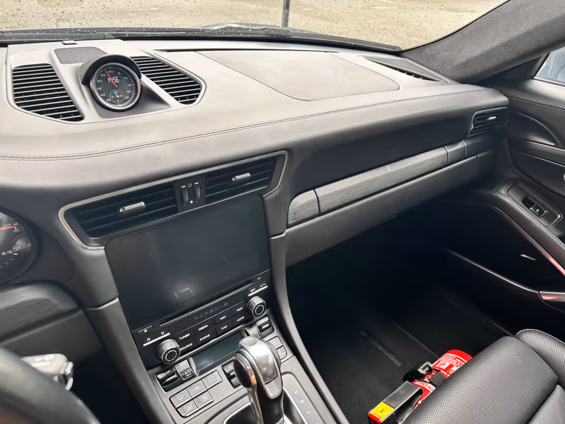 Porsche 911 - 34