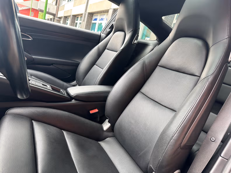 Porsche 911 - 9