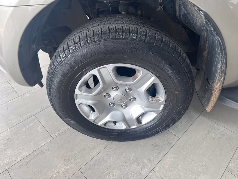 Ford Ranger - 18