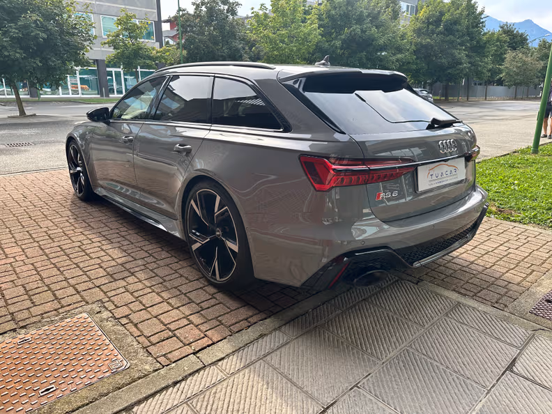Audi RS 6 - 6