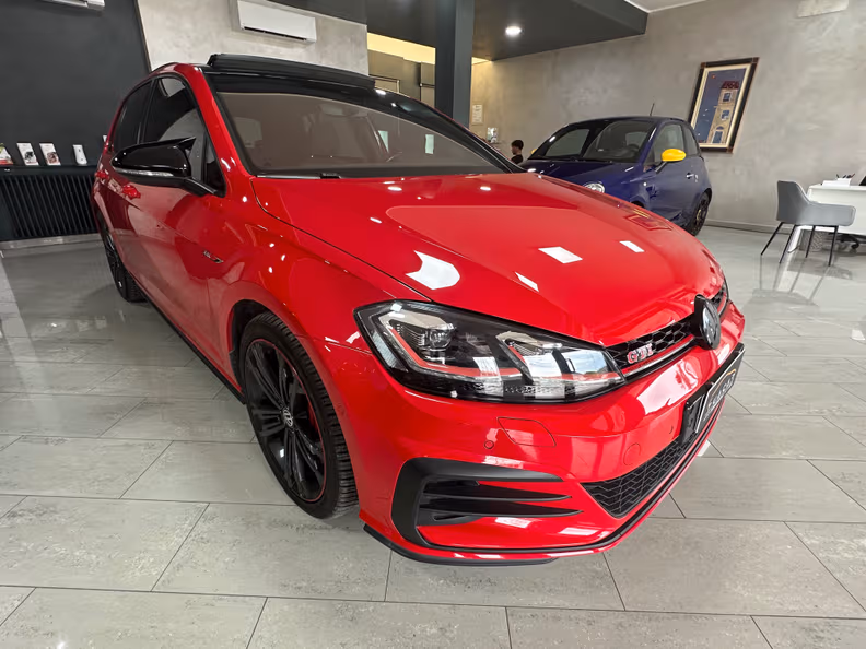 Volkswagen Golf - 7