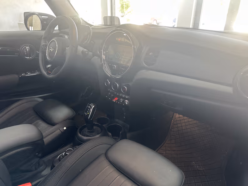 MINI Convertible - 10