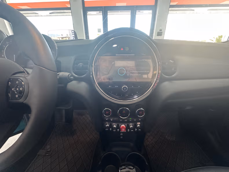 MINI Convertible - 13