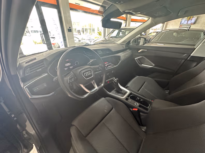 Audi Q3 - 9