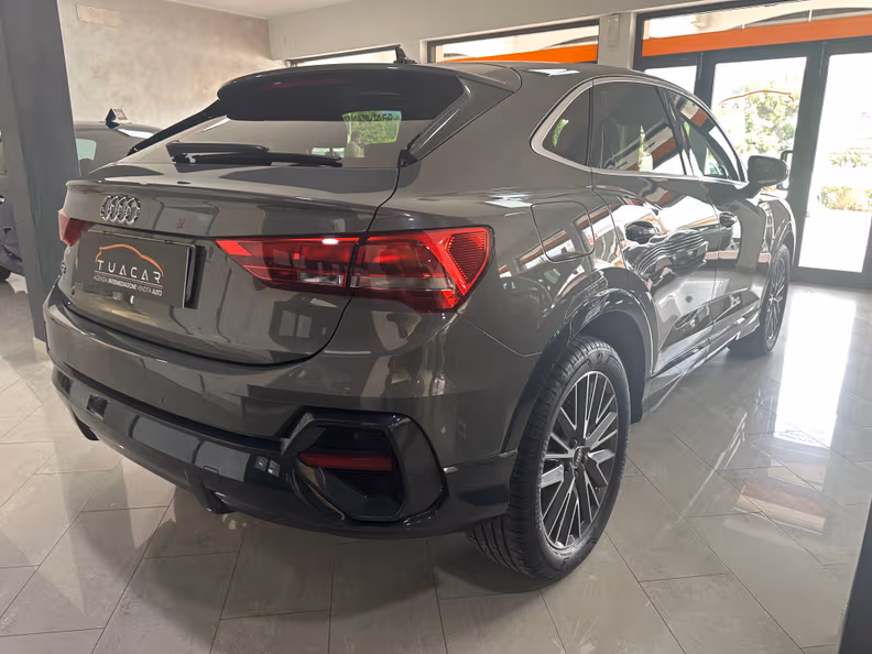 Audi Q3 - 5