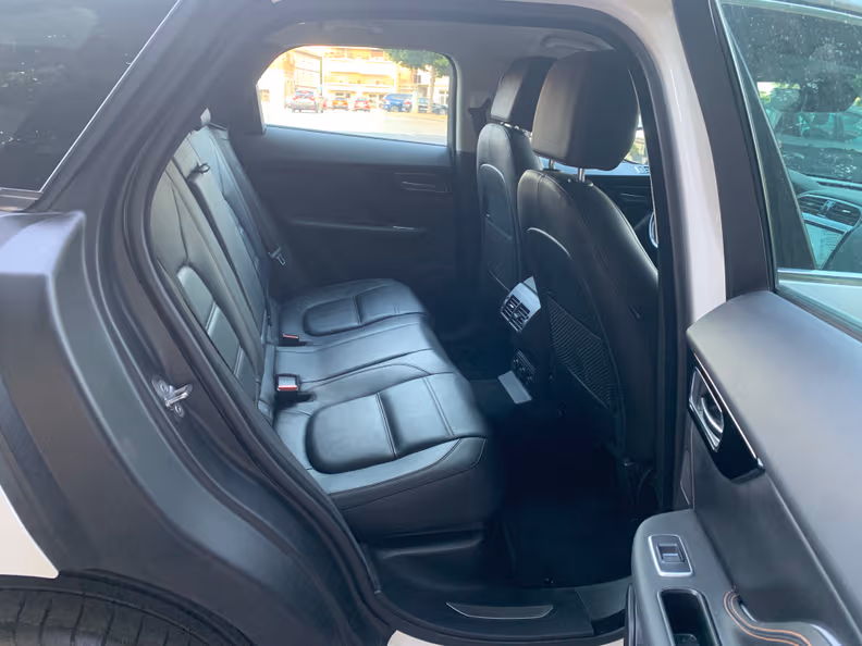 Jaguar F-Pace - 45
