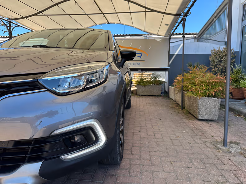 Renault Captur - 16
