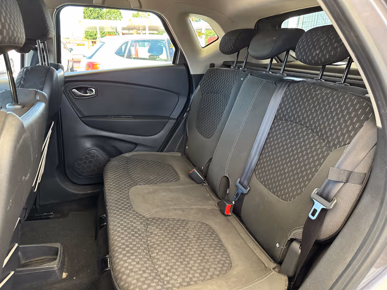 Renault Captur - 13