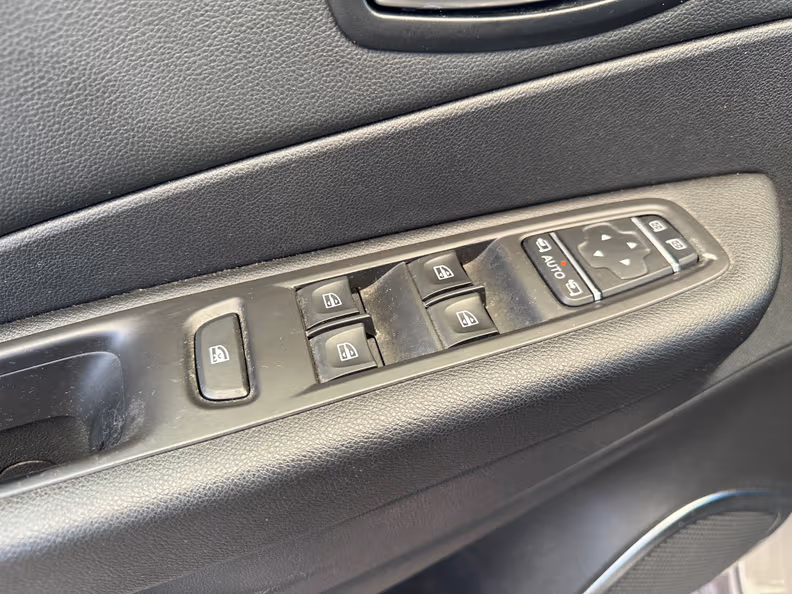 Renault Captur - 18