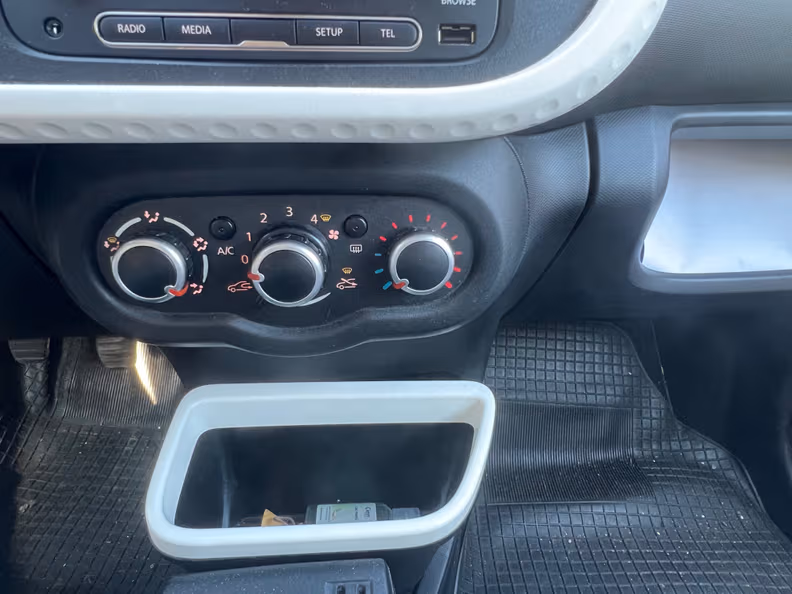 Renault Twingo - 19