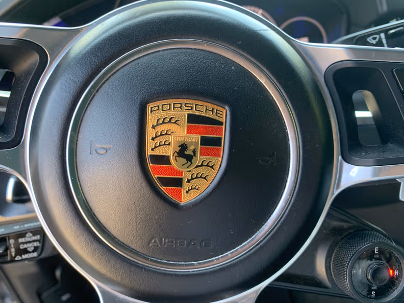 Porsche Cayenne - 24