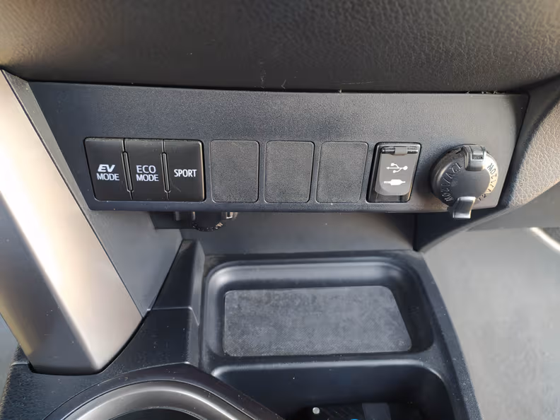 Toyota RAV 4 - 56