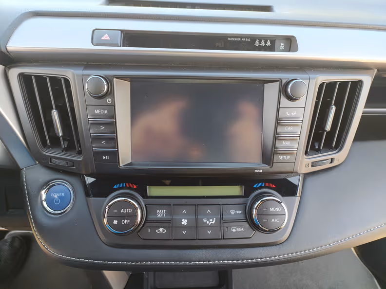 Toyota RAV 4 - 57