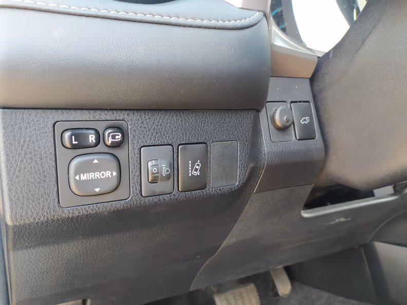 Toyota RAV 4 - 52