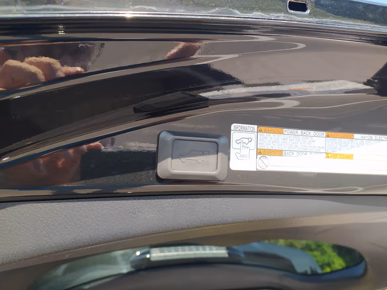 Toyota RAV 4 - 48