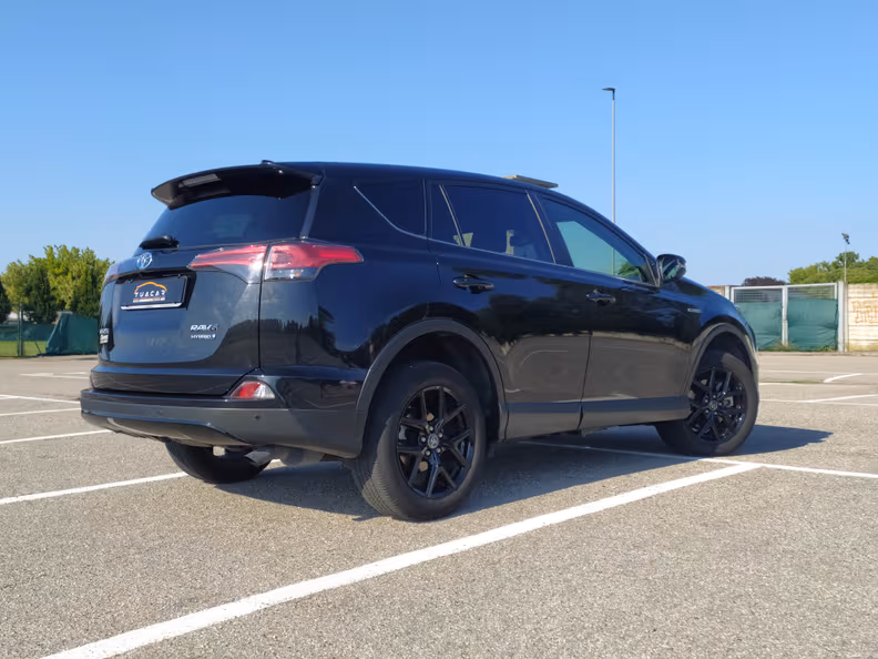Toyota RAV 4 - 4