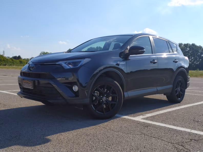 Toyota RAV 4 - 1