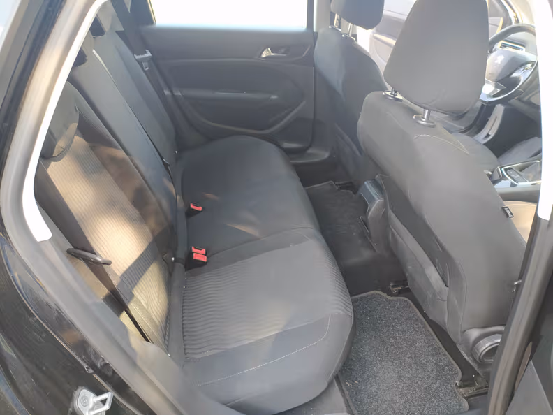 Peugeot 308 - 44