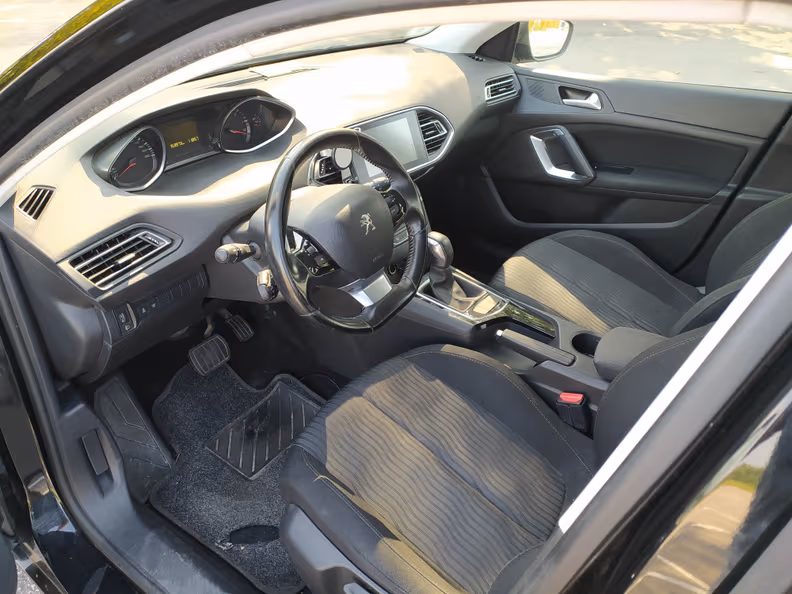 Peugeot 308 - 7