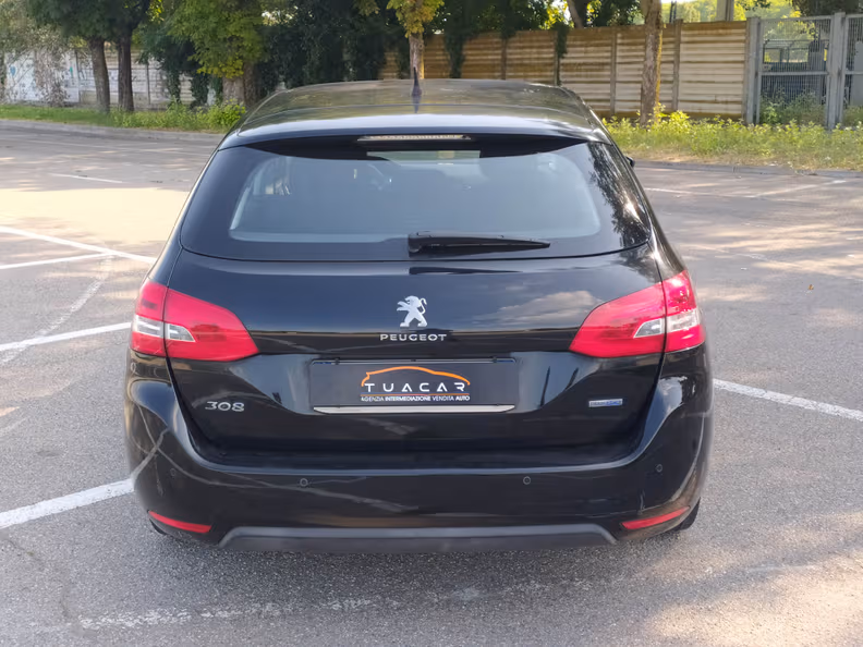 Peugeot 308 - 14
