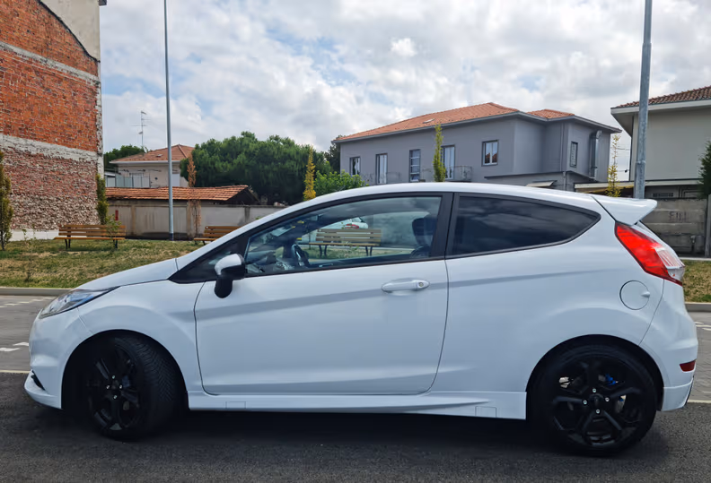 Ford Fiesta - 8