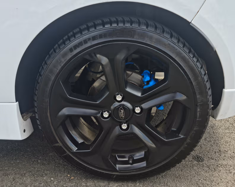 Ford Fiesta - 9