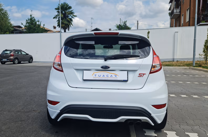 Ford Fiesta - 6