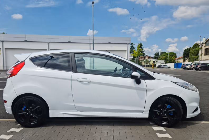 Ford Fiesta - 4