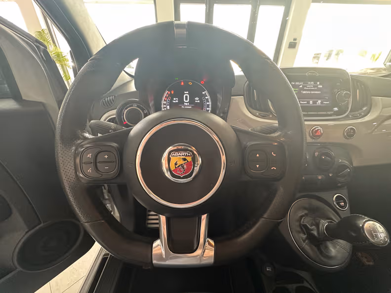 Abarth 595 - 10