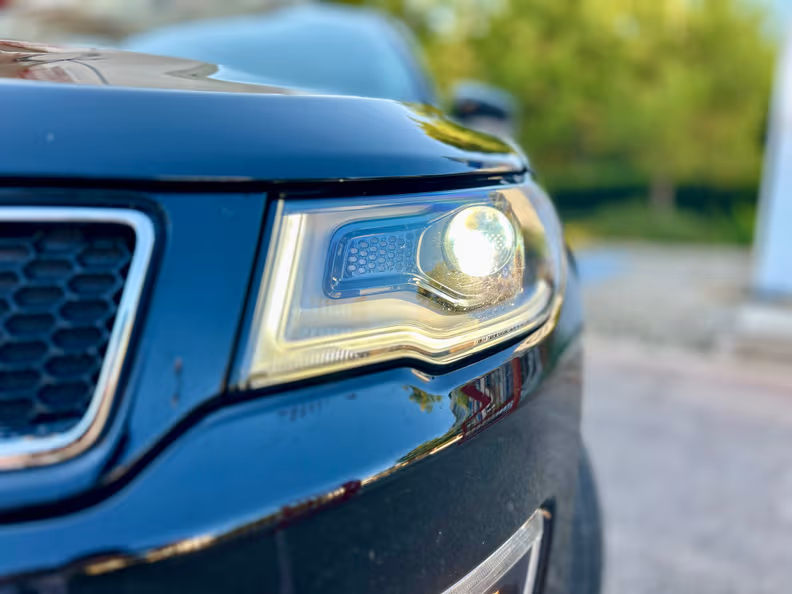 Jeep Compass - 12