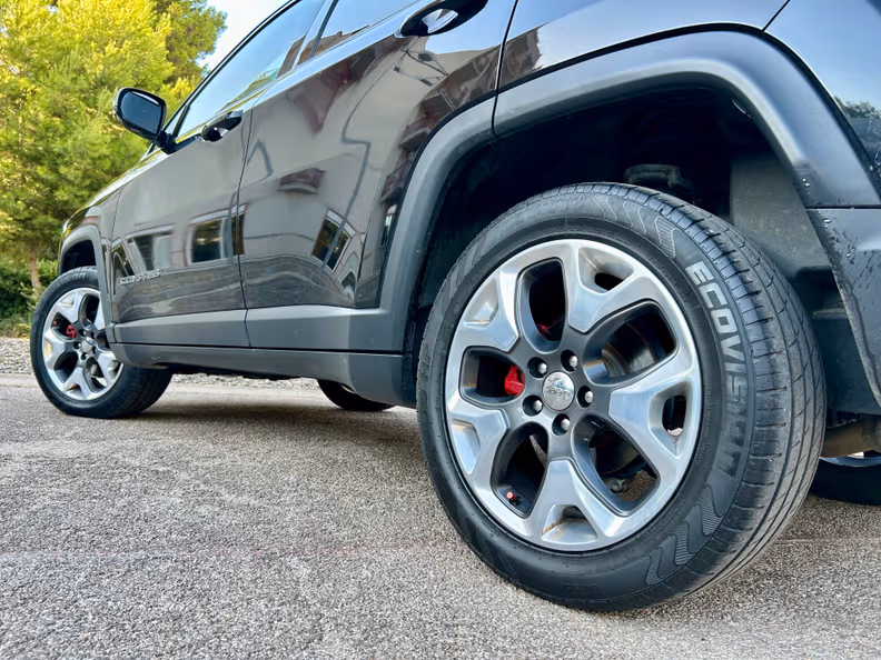 Jeep Compass - 11