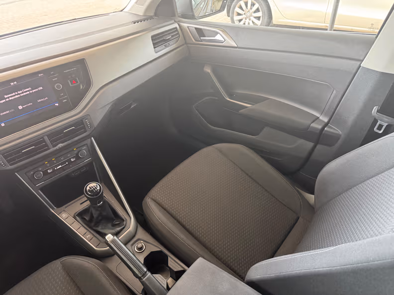 Volkswagen Polo - 25
