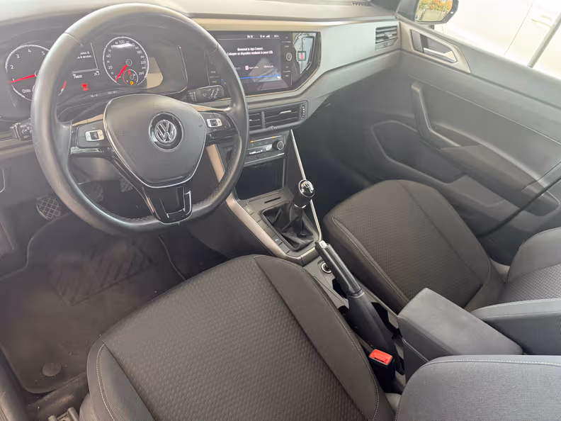 Volkswagen Polo - 6