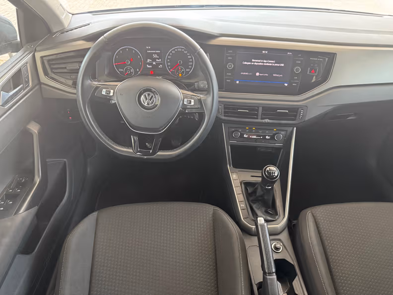 Volkswagen Polo - 7