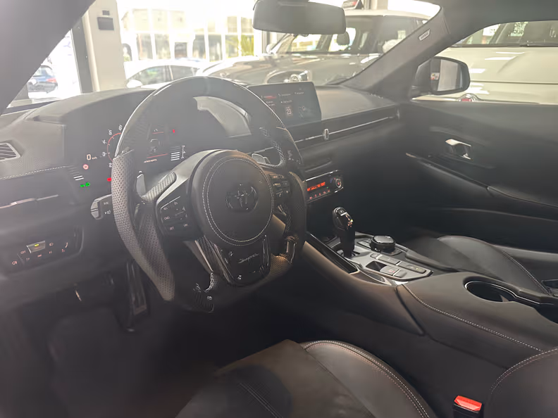 Toyota Supra - 8