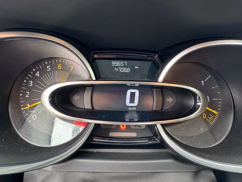 Renault Clio - 14