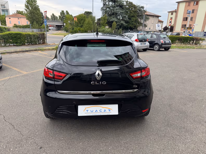 Renault Clio - 4