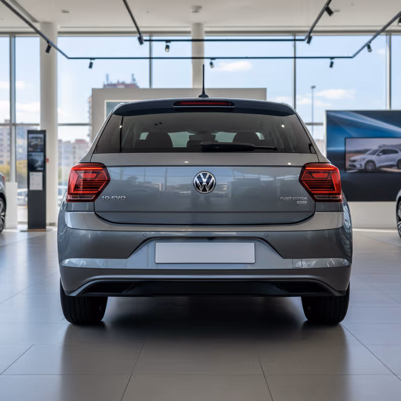 Volkswagen Polo - 2