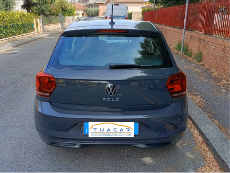 Volkswagen Polo - 8