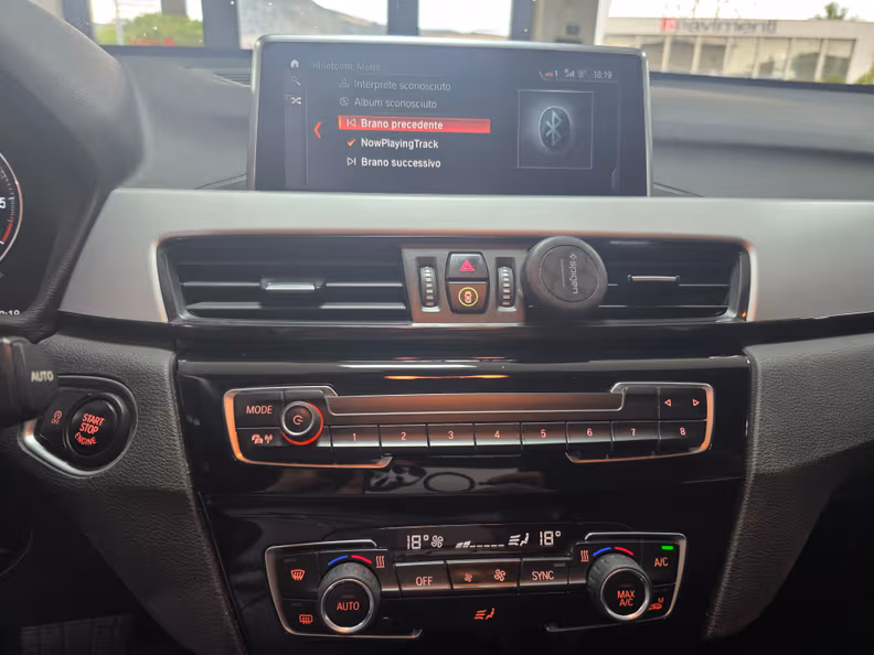 BMW X1 - 10