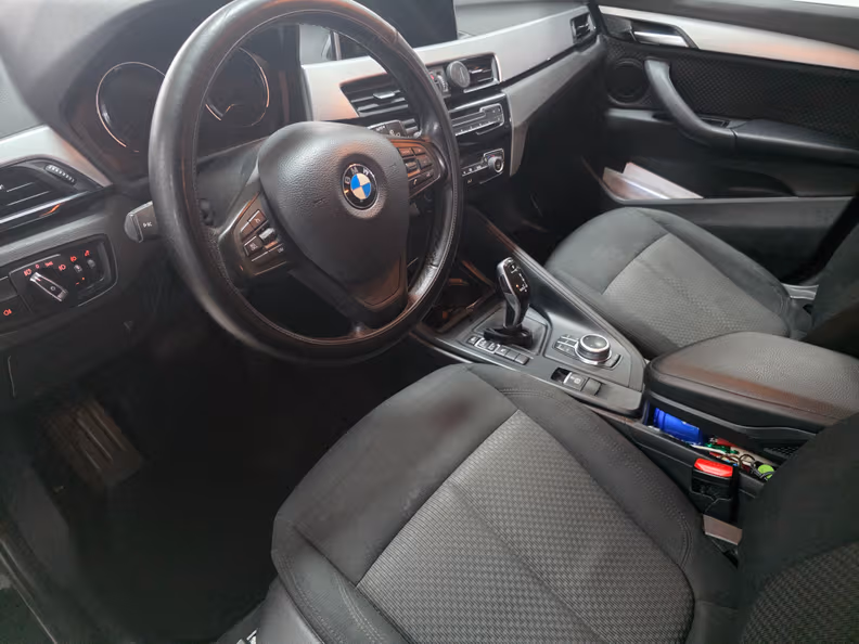 BMW X1 - 8