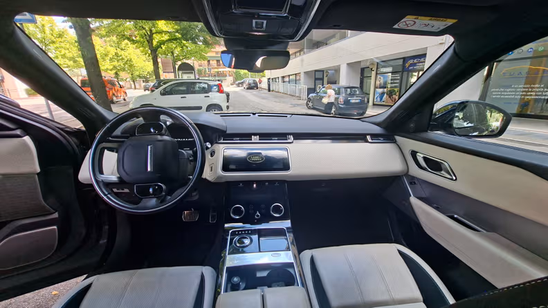 Land Rover Range Rover Velar - 10