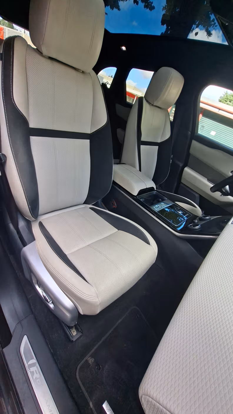 Land Rover Range Rover Velar - 13