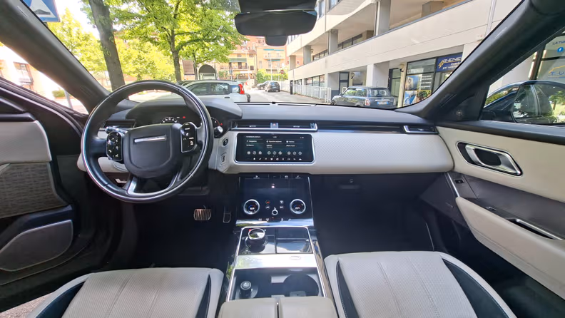 Land Rover Range Rover Velar - 18