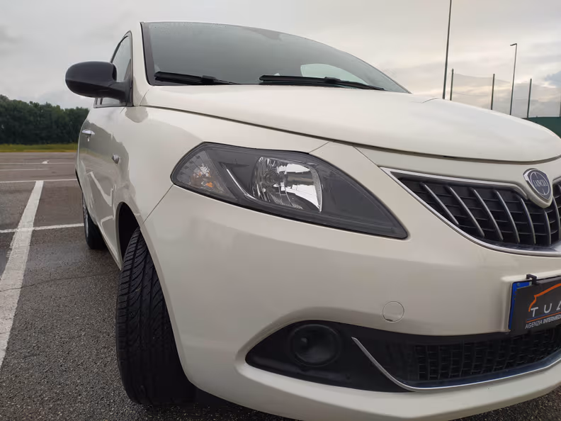 Lancia Ypsilon - 16