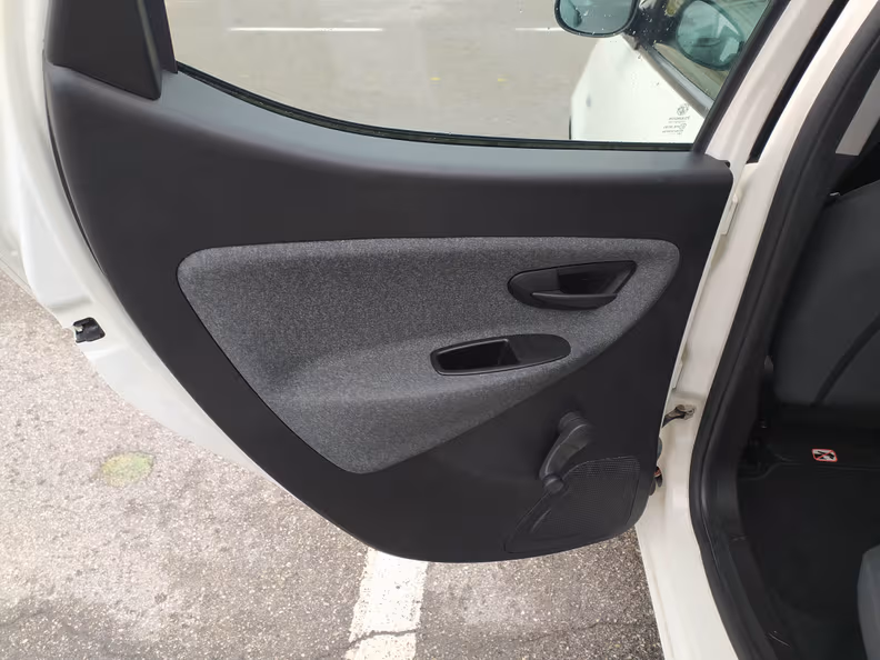 Lancia Ypsilon - 35