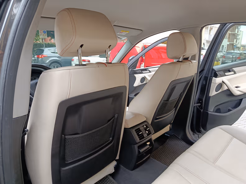 BMW X4 - 25