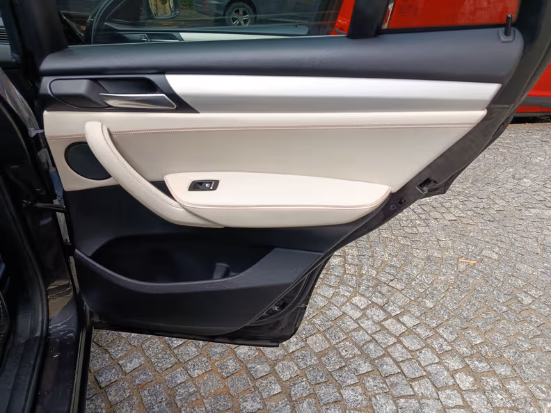 BMW X4 - 36