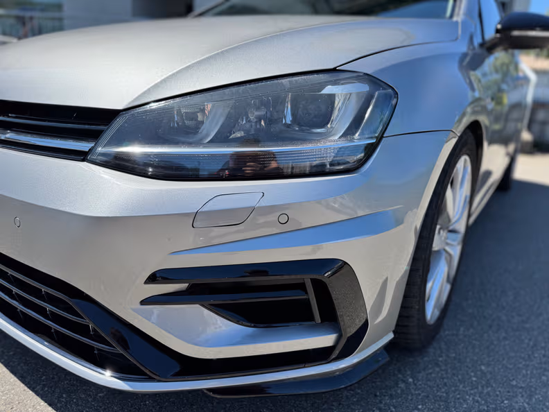 Volkswagen Golf - 9