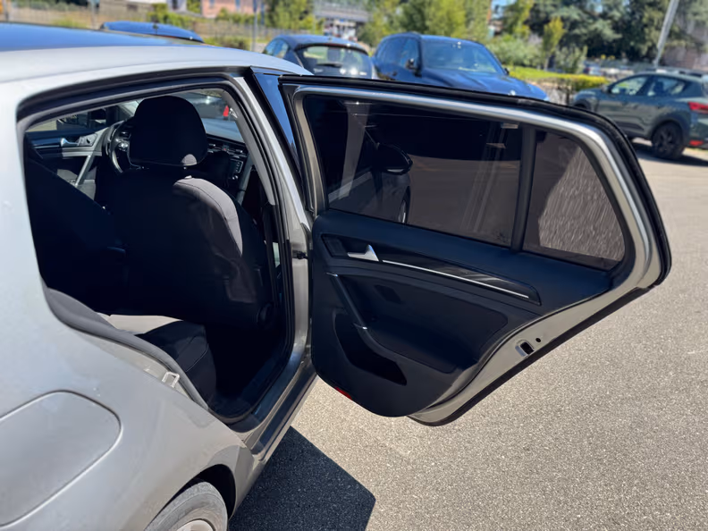 Volkswagen Golf - 23